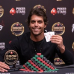 Grandes Campeonatos de Poker: Thiago Viana desvenda o mundo das fichas e estratégias.