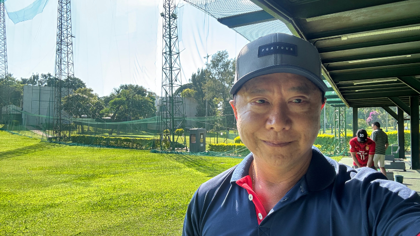 Milton Seigi Hayashi analisa como os campos de golfe estão adotando práticas sustentáveis.
