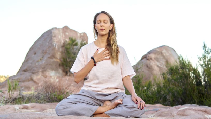 Com Teciomar Ábila, explore o poder do alinhamento entre corpo, mente e propósito para viver com mais leveza e significado.