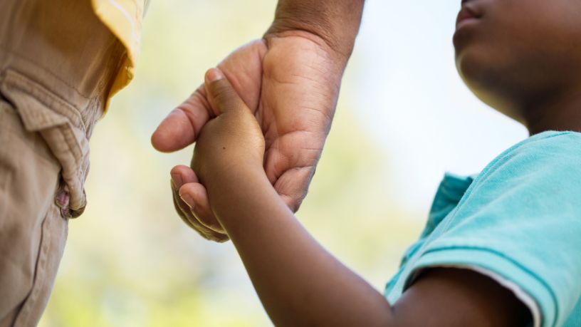 Vulnerabilidade de crianças e adolescentes em Minas Gerais cresce e acende alerta social
