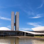 Janela Partidária em Minas Gerais: como a movimentação política redefine a corrida pelo Senado