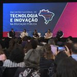 Os rumos da educação pública e o impacto da política de inovação tecnológica nas escolas de Minas Gerais